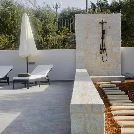 Sea View Private Pool Katrin